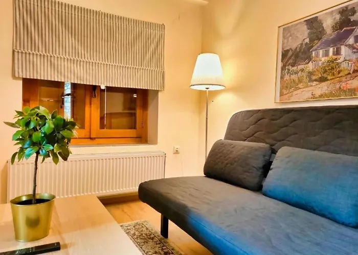 Central Economy Residence
